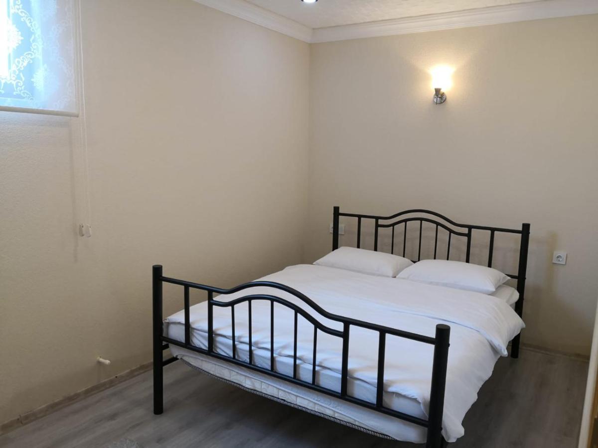 Glisura Apart Uzungol Bagian luar foto