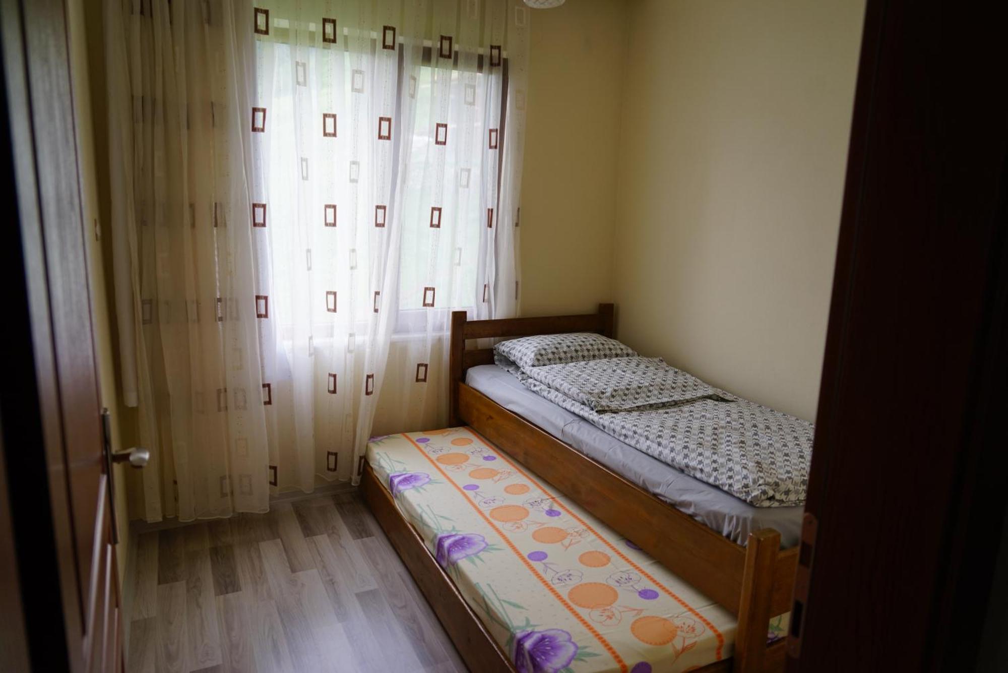 Glisura Apart Uzungol Bagian luar foto